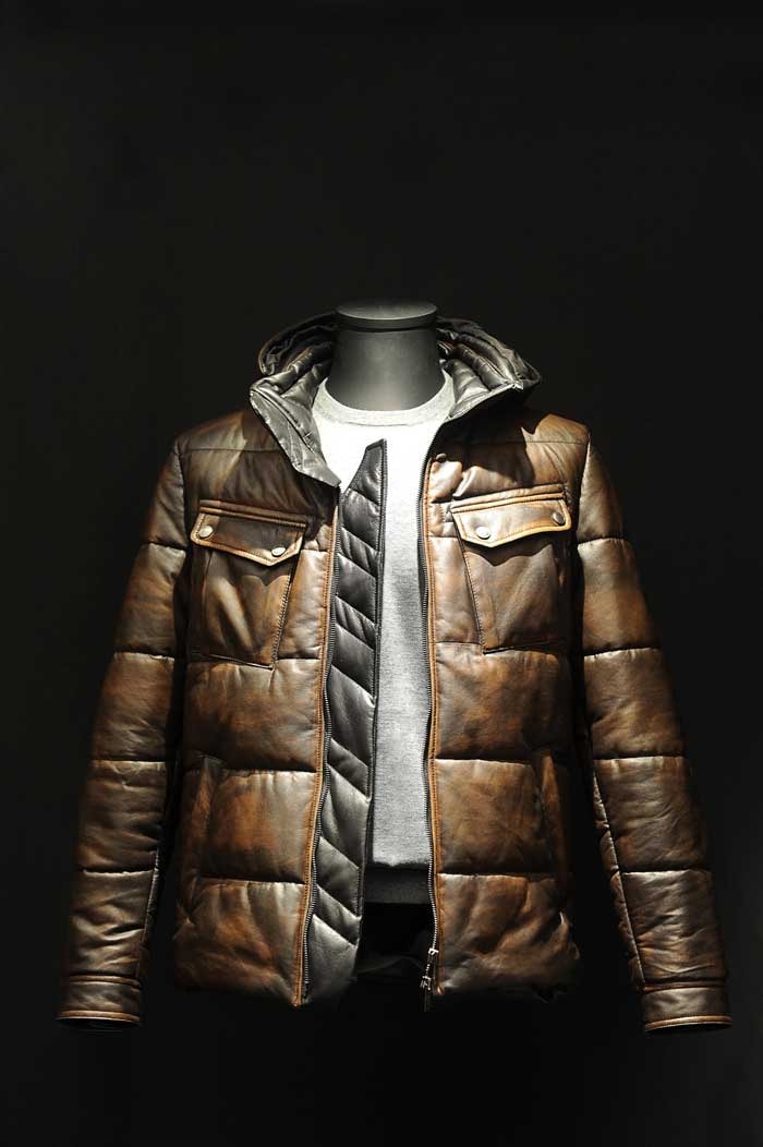 Milano moda uomo: trionfa il capospalla e torna il montone Milano moda uomo: trionfa il capospalla e torna il montone