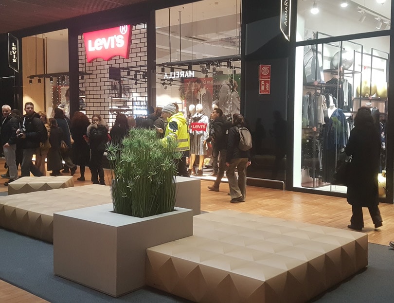 CityLife Shopping district apre domani con 100 negozi CityLife Shopping district apre domani con 100 negozi