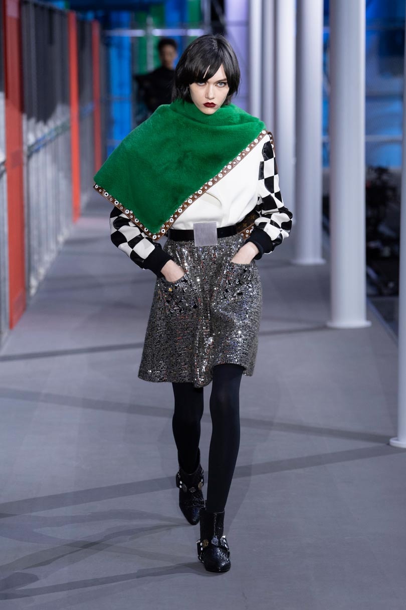 PFW: Louis Vuitton ha sfilato al Beaubourg PFW: Louis Vuitton ha sfilato al Beaubourg