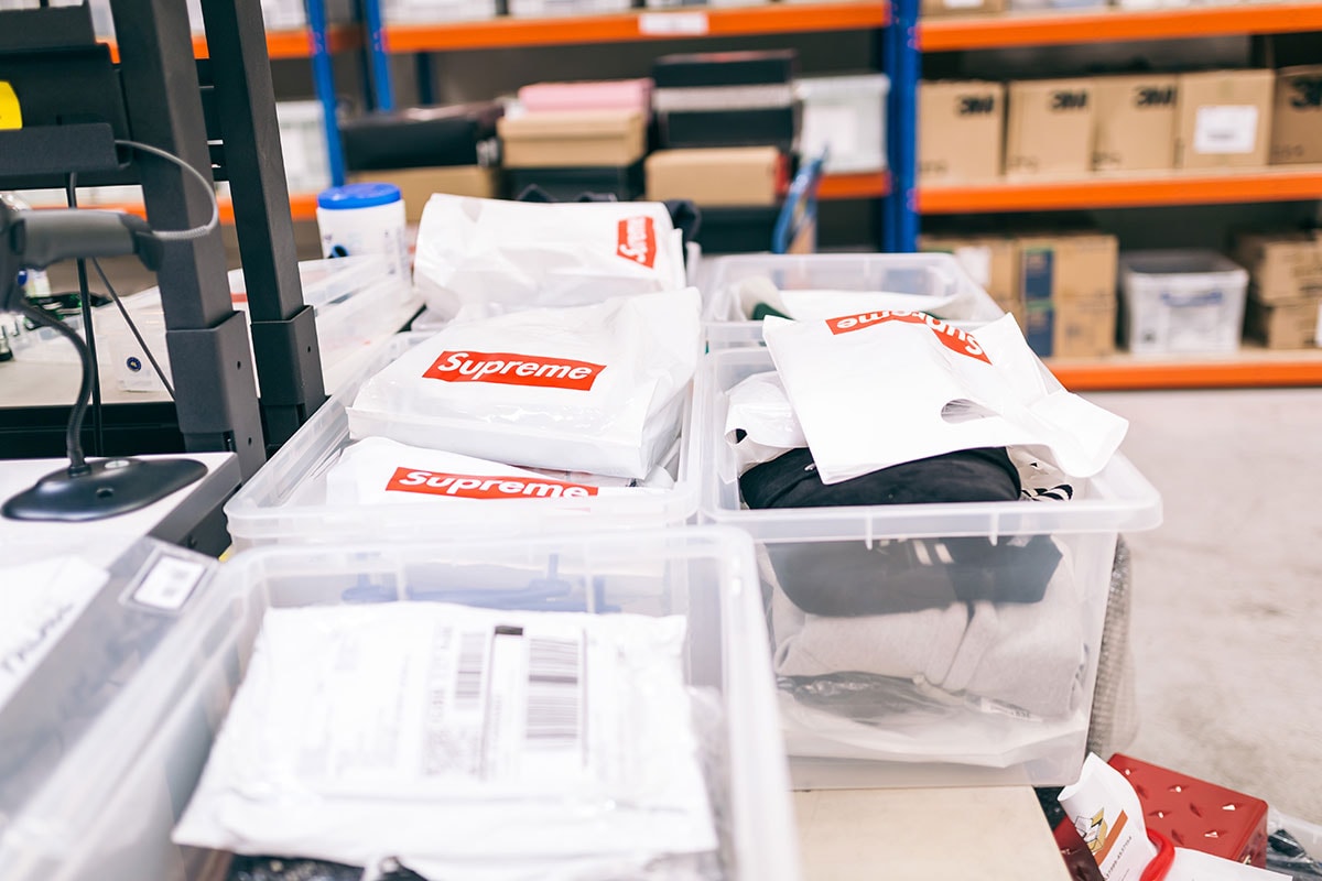 Nuovi lavori nella moda: professione autenticatore di sneaker Nuovi lavori nella moda: professione autenticatore di sneaker