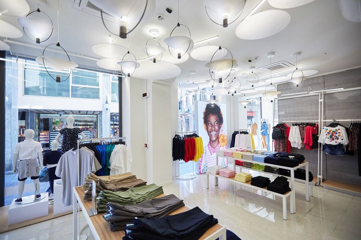Benetton sceglie chi è capace di lavorare in un contesto multiculturale Benetton sceglie chi è capace di lavorare in un contesto multiculturale