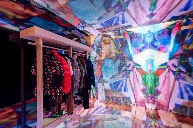 Dentro ai pop-up "House of Genius" di Moncler Dentro ai pop-up "House of Genius" di Moncler